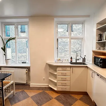 O1 - Carolinas Apartment *