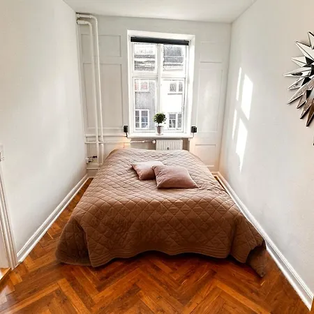 O1 - Carolinas Copenhagen